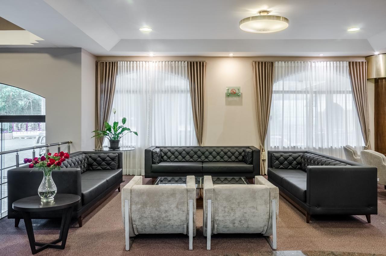 Hotel Recanto Das Hortensias Passa-Quatro Buitenkant foto